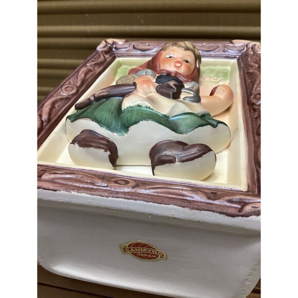 Sanmyro Japan Vntage Porcelain Decorative Planter Apple Girl With Umbrella - Picture 9 of 11